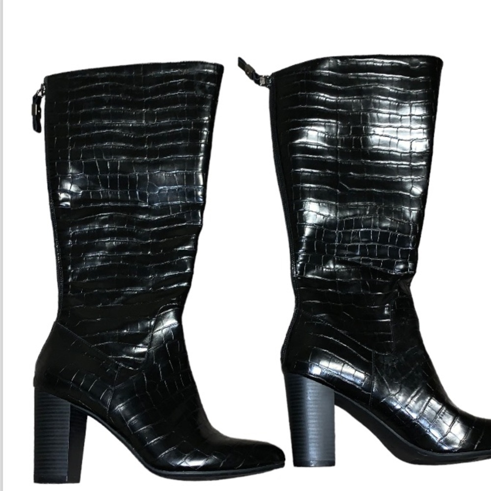 Anne Klein 8.5 size black boots